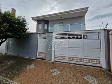 Sobrado com 3 Quartos à venda, 280m² no Palmital, Marília