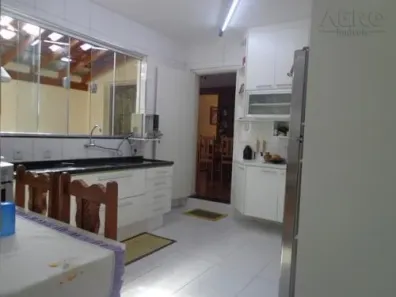 Casa com 3 Quartos à venda, 230m² no Vila Coralina, Bauru