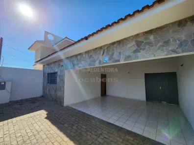 Casa com 3 Quartos à venda, 230m² no Jardim Bordon, São José do Rio Preto