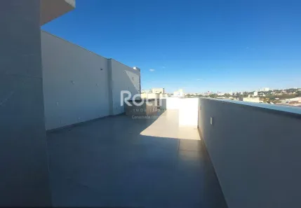 Cobertura com 4 Quartos para alugar, 140m² no Daniel Fonseca, Uberlândia