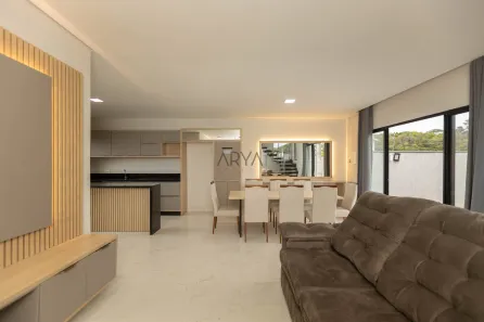 Sobrado com 3 Quartos à venda, 164m² no Guaratuba, Guaratuba