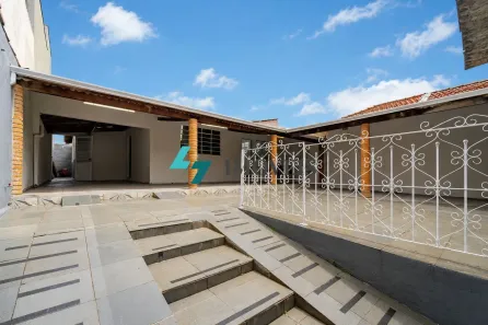Casa com 3 Quartos à venda, 245m² no Vila Josefina, Jundiaí