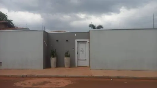Casa com 4 Quartos à venda, 310m² no Jardim Brasil, Frutal