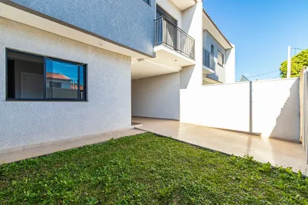 Sobrado com 3 Quartos à venda, 124m² no Uberaba, Curitiba