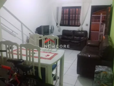 Sobrado com 2 Quartos à venda, 80m² no Cidade Beira Mar, Mongaguá