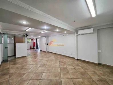 Ponto Comercial para alugar, 200m² no Centro, Divinópolis