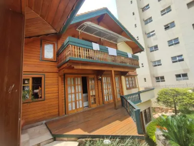 Sobrado com 5 Quartos para alugar, 540m² no Jardim Bela Vista, Santo André
