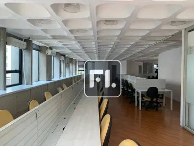 Sala Comercial para alugar, 300m² no Vila Olímpia, São Paulo