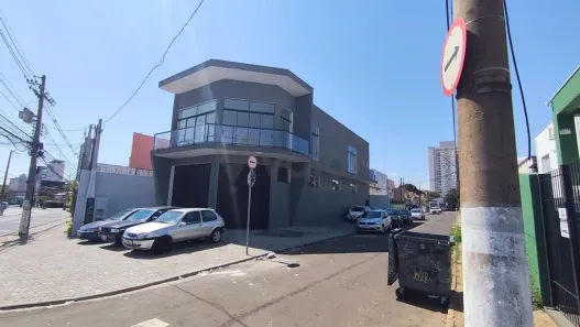 Prédio Comercial para alugar, 280m² no Ponte Preta, Campinas