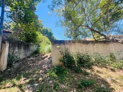 Lote/Terreno à venda, 598m² no Parque Hotel, Araruama