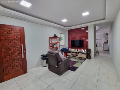 Casa com 3 Quartos à venda, 125m² no Vila Suissa, Mogi das Cruzes