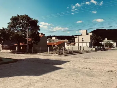 Lote/Terreno à venda, 450m² no Jurerê, Florianópolis