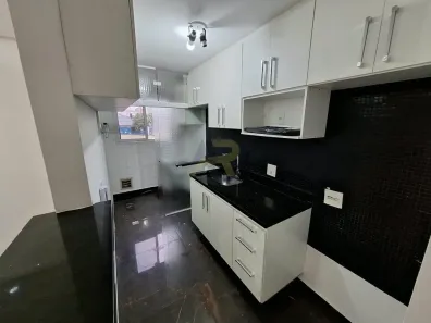 Apartamento com 3 Quartos para alugar, 60m² no Sítio Pinheirinho, São Paulo