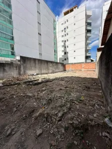 Lote/Terreno à venda, 300m² no Jardim Camburi, Vitória