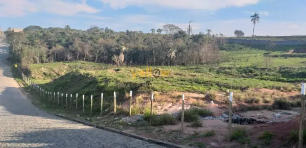 Lote/Terreno à venda, 6122m² no Jardim Luiza, Guararema