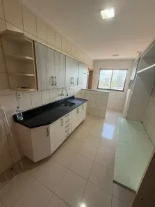 Apartamento com 3 Quartos para alugar, 110m² no Marco, Belém