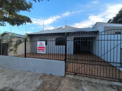 Casa com 3 Quartos à venda, 130m² no Eucaliptos, Londrina
