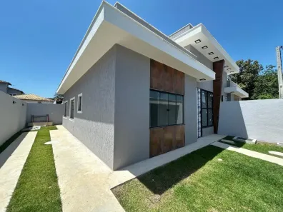 Casa com 3 Quartos à venda, 85m² no Extensão do Bosque, Rio das Ostras