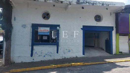 Sala Comercial para alugar, 258m² no Centro, Embu das Artes