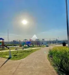 Casa com 3 Quartos para alugar, 79m² no Centro-Sul, Várzea Grande