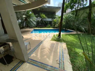 Sobrado com 4 Quartos à venda, 593m² no José Menino, Santos