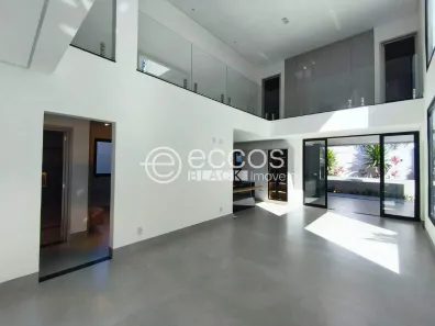 Casa de Condomínio com 4 Quartos para alugar, 312m² no Nova Uberlândia, Uberlândia