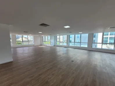 Sala Comercial com 1 Quarto para alugar, 588m² no Barra Olímpica, Rio de Janeiro