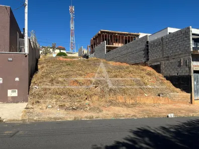 Lote/Terreno à venda, 485m² no Jardim do Lago, Bragança Paulista