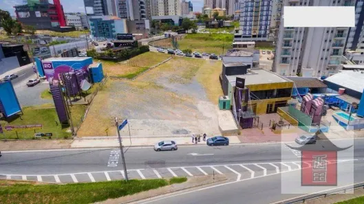 Lote/Terreno à venda, 2336m² no Parque Campolim, Sorocaba