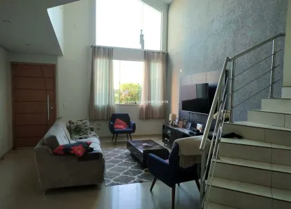 Sobrado com 3 Quartos à venda, 200m² no Monte Castelo, Campo Grande