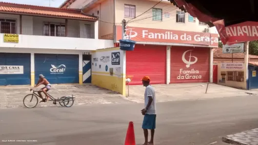 Lote/Terreno à venda, 675m² no Vila Praiana, Lauro de Freitas