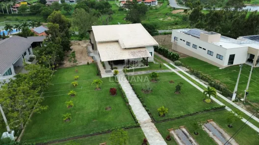 Casa de Condomínio com 5 Quartos à venda, 420m² no Gravatá Centro, Gravatá