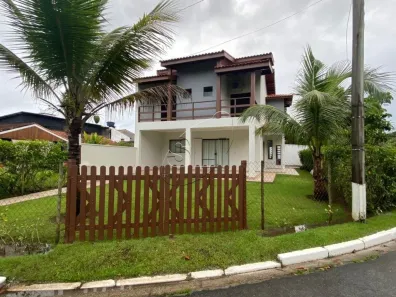 Sobrado com 4 Quartos à venda, 213m² no Costa do Sol, Bertioga