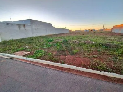 Lote/Terreno à venda, 200m² no Retiro Santana, Itapetininga
