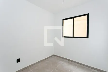 Apartamento com 2 Quartos à venda, 45m² no Vila Antonina, São Paulo