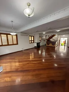 Casa de Condomínio com 4 Quartos para venda ou aluguel, 303m² no Alphaville, Santana de Parnaíba