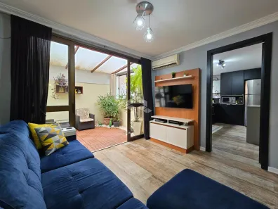 Apartamento com 2 Quartos à venda, 74m² no Passo da Areia, Porto Alegre