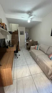 Casa com 2 Quartos à venda, 65m² no Guilhermina, Praia Grande
