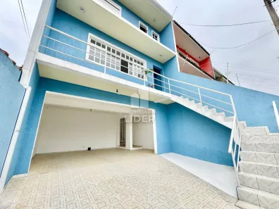 Casa com 3 Quartos à venda, 190m² no Boa Vista, Curitiba