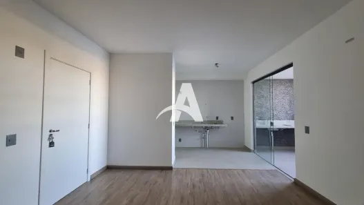 Apartamento com 2 Quartos para alugar, 64m² no Presidente Roosevelt, Uberlândia