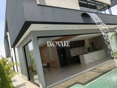 Casa de Condomínio com 3 Quartos à venda, 295m² no Granja Marileusa, Uberlândia