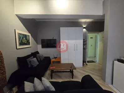 Kitnet para alugar, 40m² no Centro Histórico, Porto Alegre