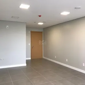 Sala Comercial à venda, 38m² no Santana, Porto Alegre
