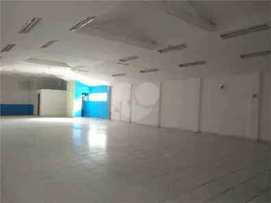 Galpão/Depósito/Armazém com 1 Quarto para venda ou aluguel, 300m² no Carandiru, São Paulo