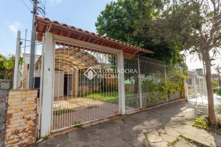 Casa com 3 Quartos à venda, 200m² no Nonoai, Porto Alegre