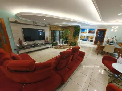 Sobrado com 3 Quartos à venda, 229m² no Vila Gomes Cardim, São Paulo