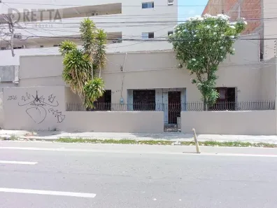 Casa com 2 Quartos para alugar, 75m² no Joaquim Távora, Fortaleza