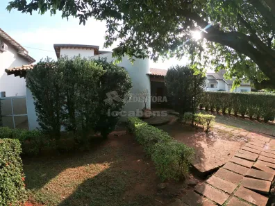 Casa de Condomínio com 4 Quartos para alugar, 220m² no Residencial Jardins, São José do Rio Preto