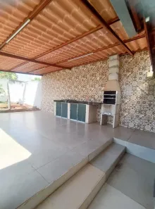 Casa com 6 Quartos à venda, 300m² no Parque Amazônia, Goiânia