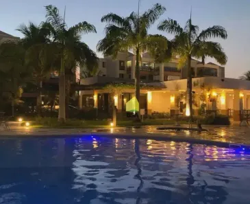 Apartamento com 3 Quartos para alugar, 95m² no Cumbuco, Caucaia
